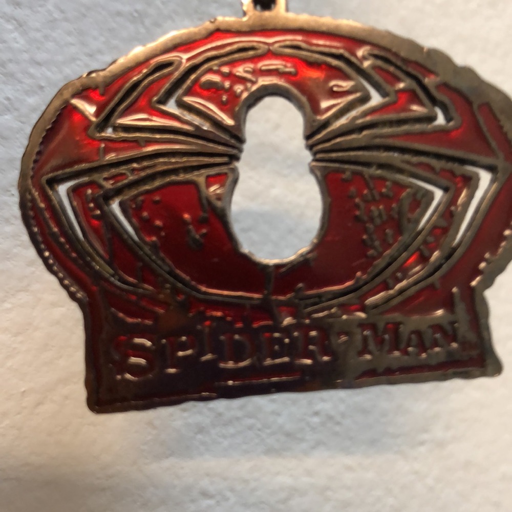 MARVEL UNIVERSAL STUDIO " ISLANDS OF ADVENTURE " KEY RING